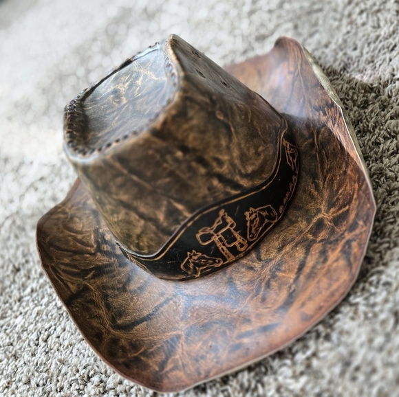 Cowboy Cowgirl Western Hat Hanfcrafted in Brazil Brown Tan - Picture 2 of 5